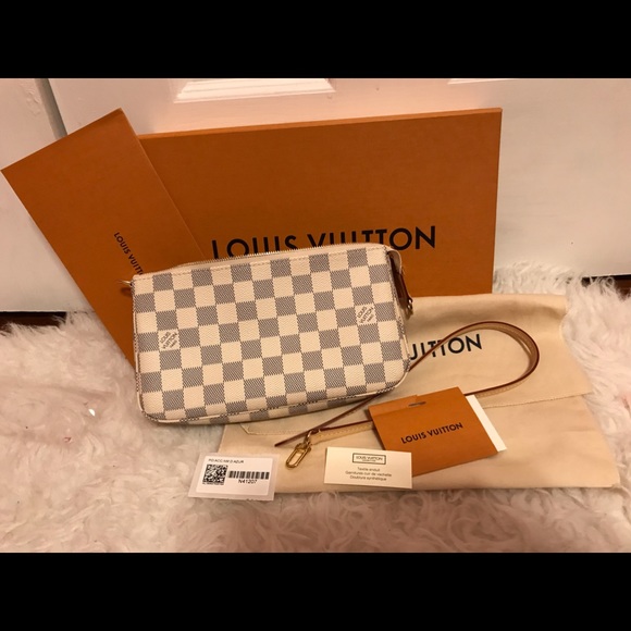 azur pochette accessories 😄Sold☘️ - Picture 3 of 9